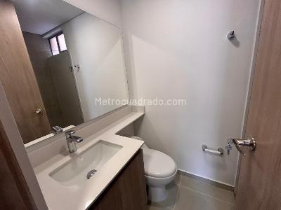 Apartamento de 3 alcobas en arriendo en San Jose, Sabaneta, 89 m² · foto 16 de 20