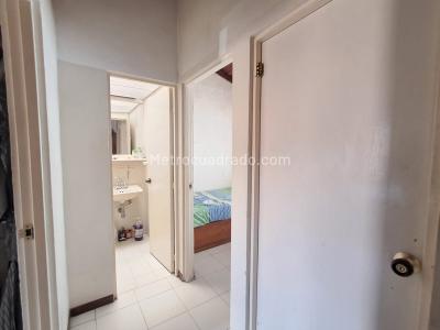 Apartamento de 3 alcobas en venta en Robledo, Medellín, 58 m² · foto 10 de 15