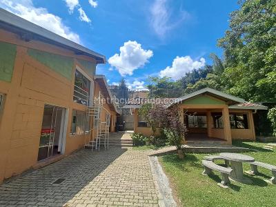 Apartamento de 3 alcobas en venta en Robledo, Medellín, 58 m² · foto 11 de 15