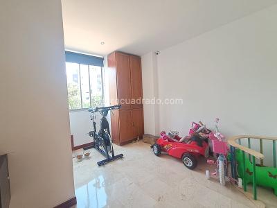 Apartamento en venta en El Poblado, Medellín · foto 11 de 20
