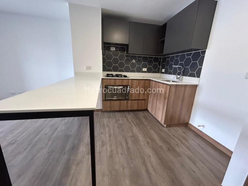 Apartamento en Arriendo, Primavera, Envigado - 3