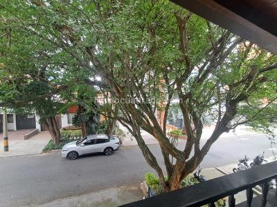 Casa de 4 alcobas en venta en Laureles, Medellín, 208 m² · foto 5 de 20