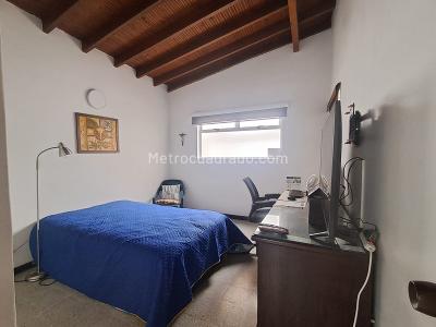 Casa de 4 alcobas en venta en Laureles, Medellín, 208 m² · foto 14 de 20