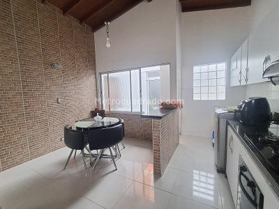 Casa de 4 alcobas en venta en Laureles, Medellín, 208 m² · foto 19 de 20