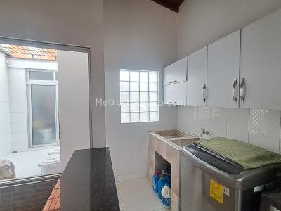 Casa de 4 alcobas en venta en Laureles, Medellín, 208 m² · foto 20 de 20