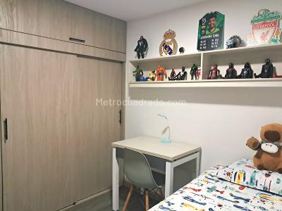 Apartamento de 3 alcobas en venta en La Colina, Medellín, 89 m² · foto 13 de 20