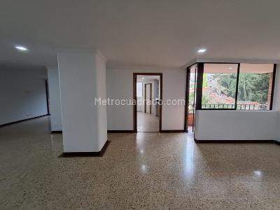 Apartamento de 3 alcobas en arriendo en El Poblado, Medellín, 150 m² · foto 3 de 20