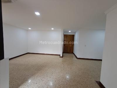 Apartamento de 3 alcobas en arriendo en El Poblado, Medellín, 150 m² · foto 7 de 20