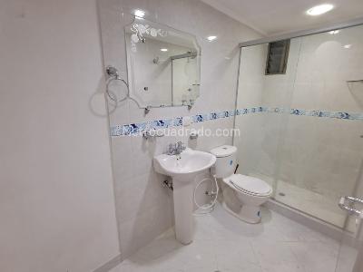 Apartamento de 3 alcobas en arriendo en Conquistadores, Medellín, 110 m² · foto 12 de 17