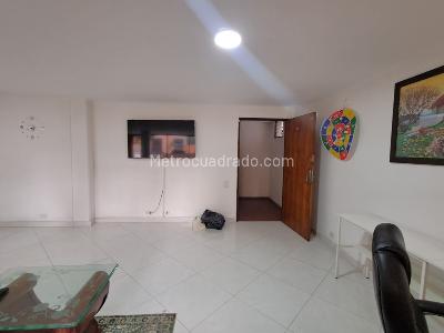 Apartamento de 3 alcobas en arriendo en Conquistadores, Medellín, 110 m² · foto 16 de 17