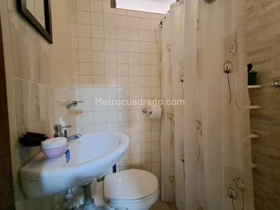 Apartamento de 4 alcobas en venta en Laureles, Medellín, 210 m² · foto 13 de 20