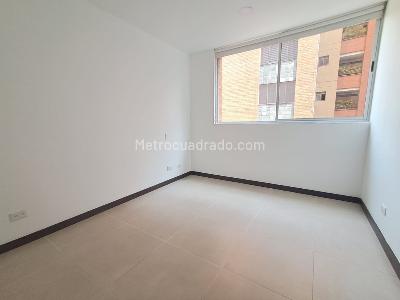 Apartamento de 3 alcobas en arriendo en El Poblado, Medellín, 107 m² · foto 14 de 19