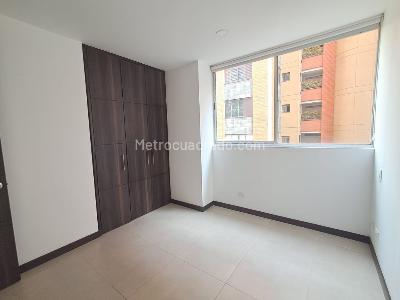 Apartamento de 3 alcobas en arriendo en El Poblado, Medellín, 107 m² · foto 17 de 19