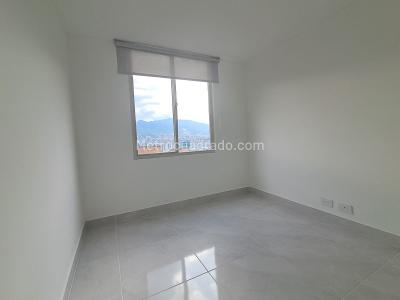 Apartamento de 3 alcobas en arriendo en El Poblado, Medellín, 46 m² · foto 10 de 19