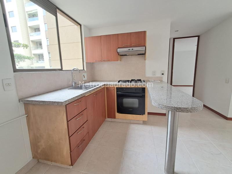 2BR Apartment in Zuñiga (65 m²)
