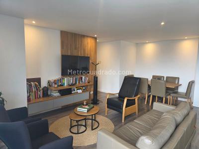 Apartamento de 2 alcobas en venta en Lalinde, Medellín, 95 m² · foto 3 de 20