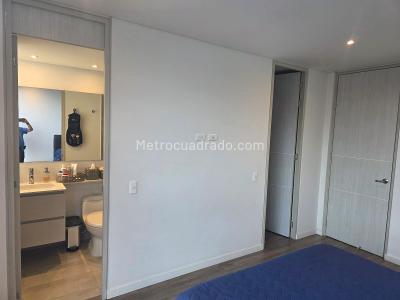 Apartamento de 2 alcobas en venta en Lalinde, Medellín, 95 m² · foto 9 de 20