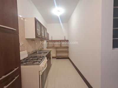 Apartamento en venta en Prado Centro, Medellín · foto 4 de 18