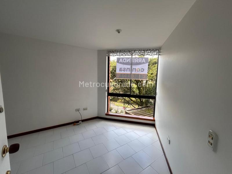 1BR Apartment in El Poblado (55 m²)
