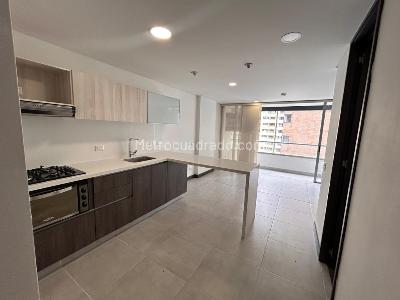 Apartamento de 1 alcoba en arriendo en Villa Carlota, Medellín, 45 m² · foto 10 de 16