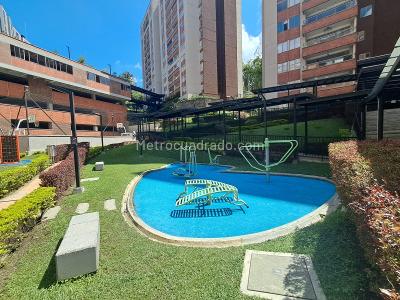 Apartamento de 3 alcobas en venta en El Chingui, Envigado, 86 m² · foto 2 de 20
