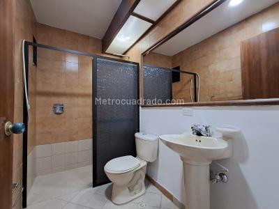 Apartamento en venta en Zuñiga, Envigado · foto 8 de 20