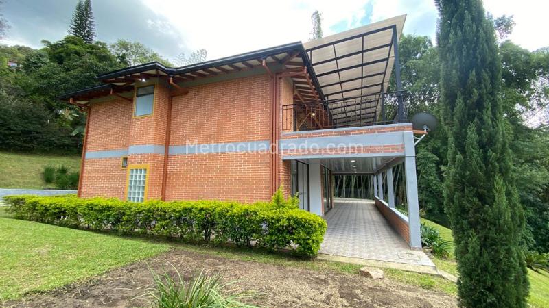 Casa en Arriendo, La Variante Caldas, Caldas - 3