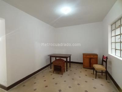 Casa en arriendo en Prado Centro, Medellín · foto 3 de 18