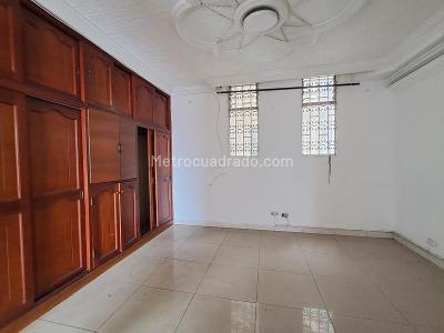 Apartamento en venta en Centro, Medellín · foto 11 de 17