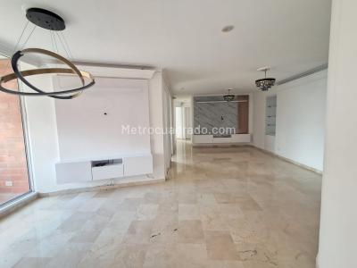 Apartamento en venta en Laureles, Medellín · foto 3 de 20