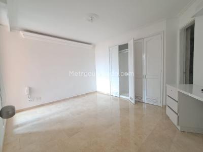 Apartamento en venta en Laureles, Medellín · foto 17 de 20