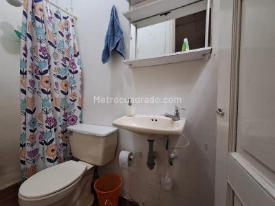 Casa de 5 alcobas en venta en Laureles, Medellín, 216 m² · foto 13 de 20