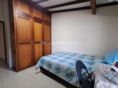 Casa en venta en Belen, Medellín · foto 4 de 20