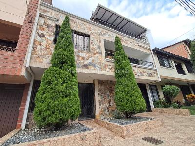 Casa en venta en Belen, Medellín · foto 9 de 20