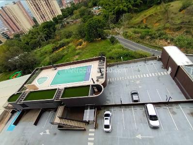 Apartamento en venta en Ditaires, Itagüí · foto 10 de 16