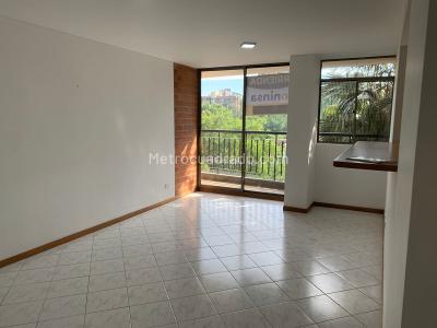 Apartamento de 3 alcobas en venta en El Escobero, Envigado, 96 m² · foto 5 de 8