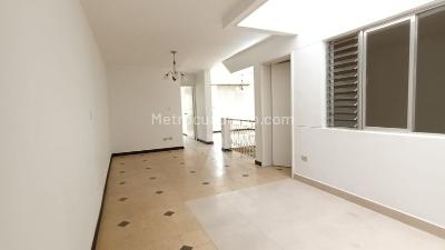 Casa de 5 alcobas en venta en Calasanz, Medellín, 200 m² · foto 11 de 20