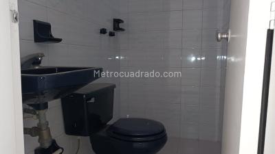 Casa de 5 alcobas en venta en Calasanz, Medellín, 200 m² · foto 12 de 20