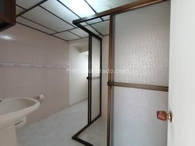 Casa de 4 alcobas en venta en Santa Monica, Medellín, 250 m² · foto 7 de 13