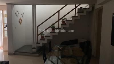 Casa de 5 alcobas en venta en San Joaquin, Medellín, 323 m² · foto 5 de 14