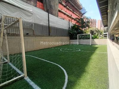 Apartamento en venta en Ciudad Del Rio, Medellín · foto 2 de 3
