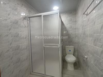 Apartamento de 4 alcobas en venta en Ferrini, Medellín, 115 m² · foto 4 de 20