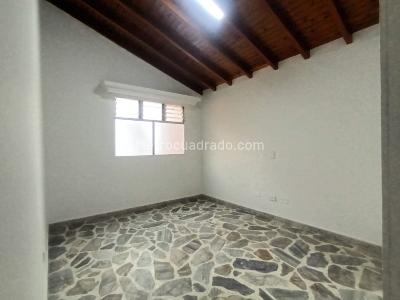 Apartamento de 4 alcobas en venta en Ferrini, Medellín, 115 m² · foto 8 de 20
