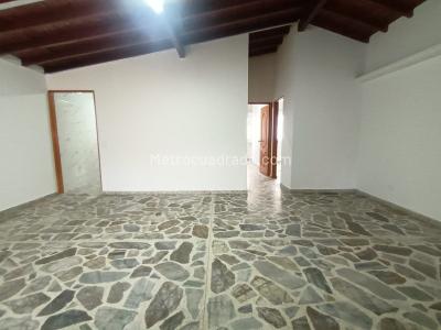 Apartamento de 4 alcobas en venta en Ferrini, Medellín, 115 m² · foto 16 de 20
