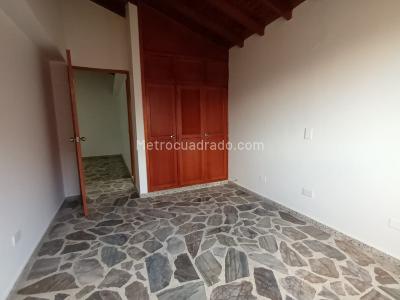 Apartamento de 4 alcobas en venta en Ferrini, Medellín, 115 m² · foto 19 de 20
