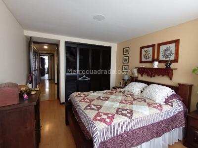 Apartamento en venta en El Poblado, Medellín · foto 11 de 20