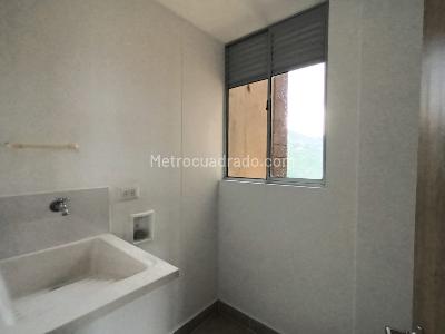 Apartamento en venta en Ditaires, Itagüí · foto 6 de 20