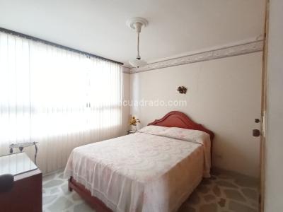 Apartamento en venta en Laureles, Medellín · foto 4 de 20