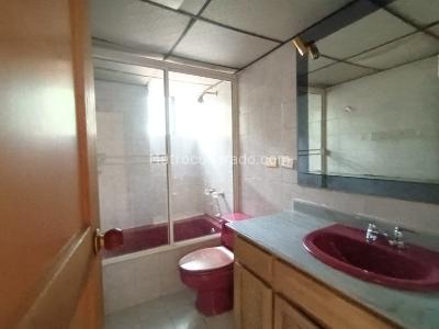 Apartamento en venta en Laureles, Medellín · foto 15 de 20