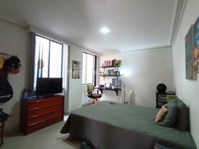 Apartamento de 3 alcobas en venta en Laureles, Medellín, 195 m² · foto 19 de 20